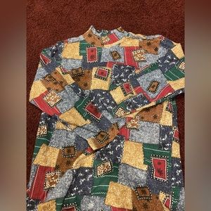 Turtleneck size m